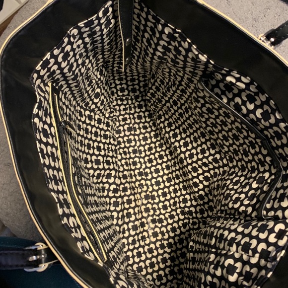 Vera Bradley leather bag - Picture 4 of 4